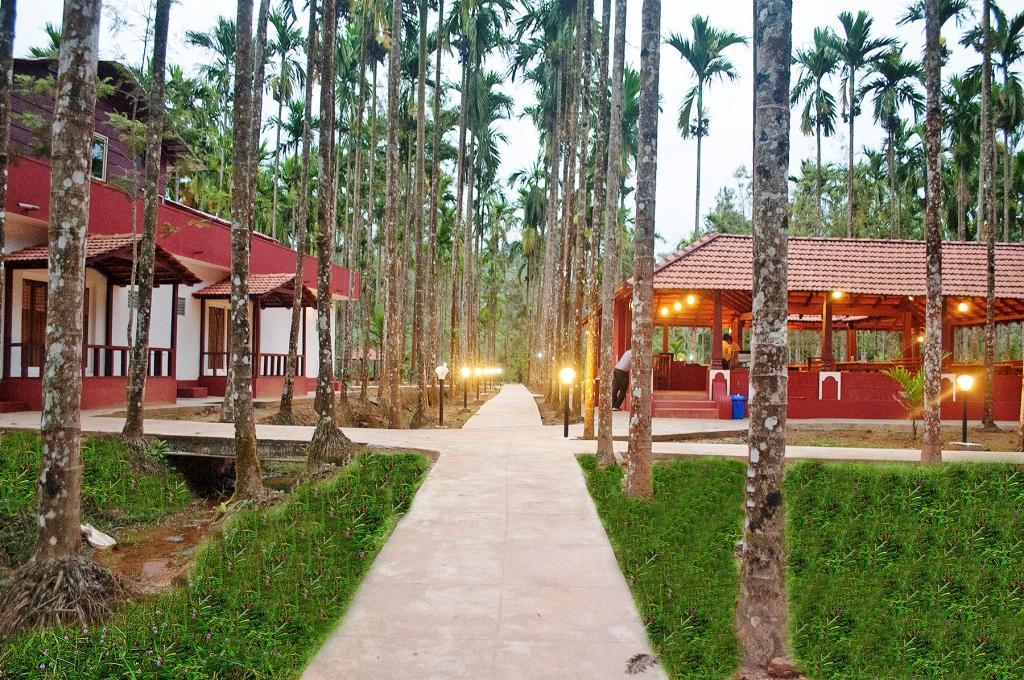 La Flora Prakruth Resort Coorg Madikeri Exteriér fotografie